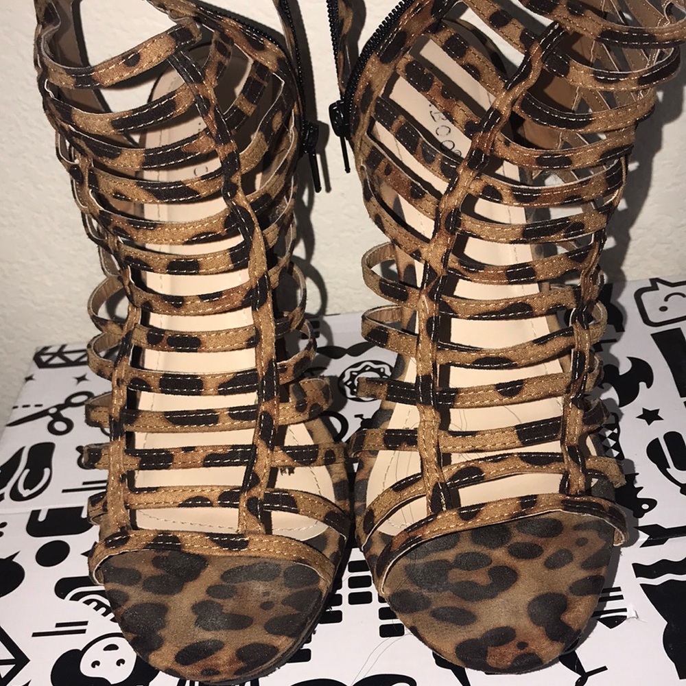 Wedge sandals